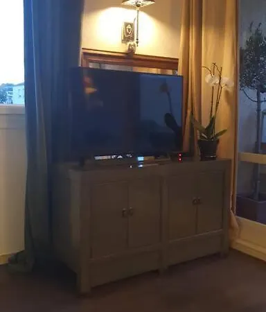 Le Vallis Curans Apartment